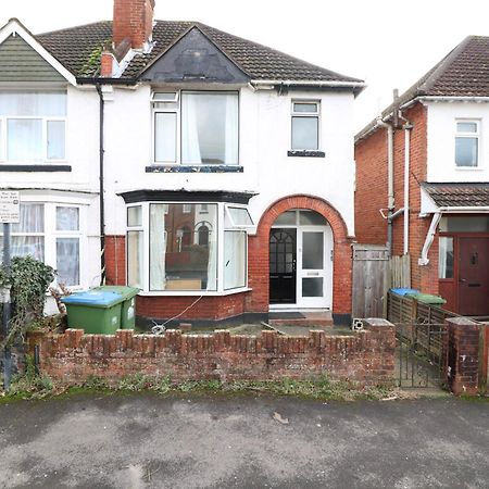 Room 4 Mayflower Road Guest House Southampton Extérieur photo